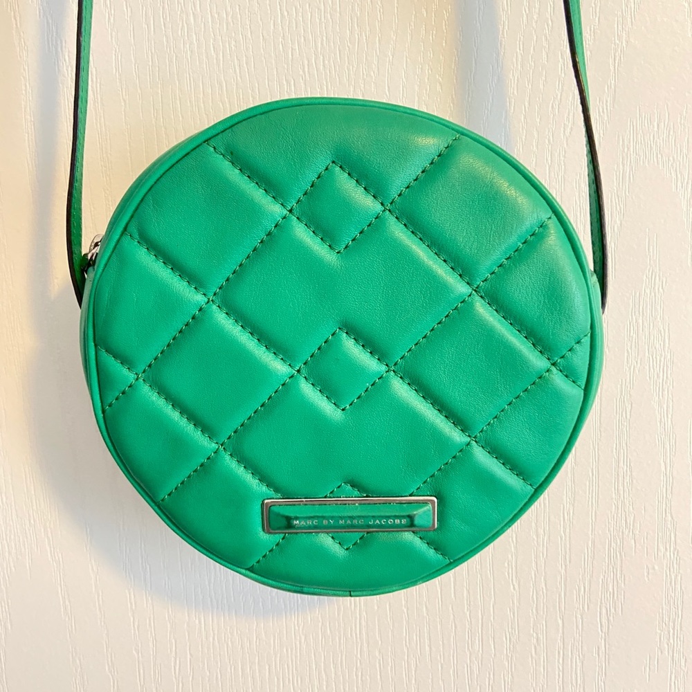 Authentic Marc Jacobs Quilted Cross body bag